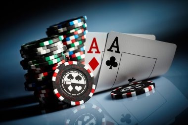 rogtoto gacor platform interface showing sportsbook, live dealer, and slot game categories